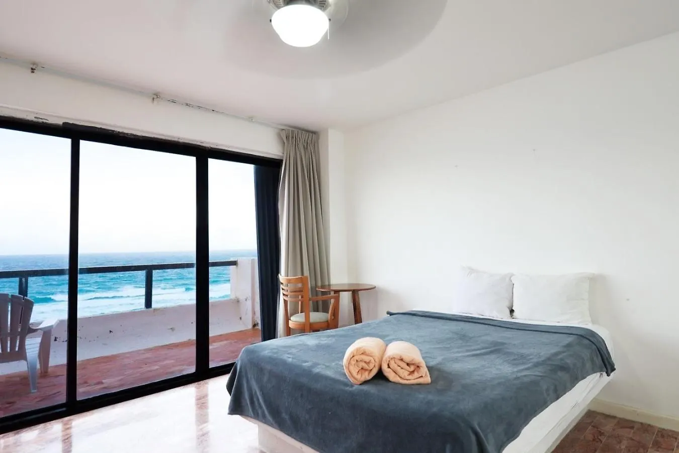 Penthouse, Stunning Views, 2 Bedrooms Κανκούν 0*,
