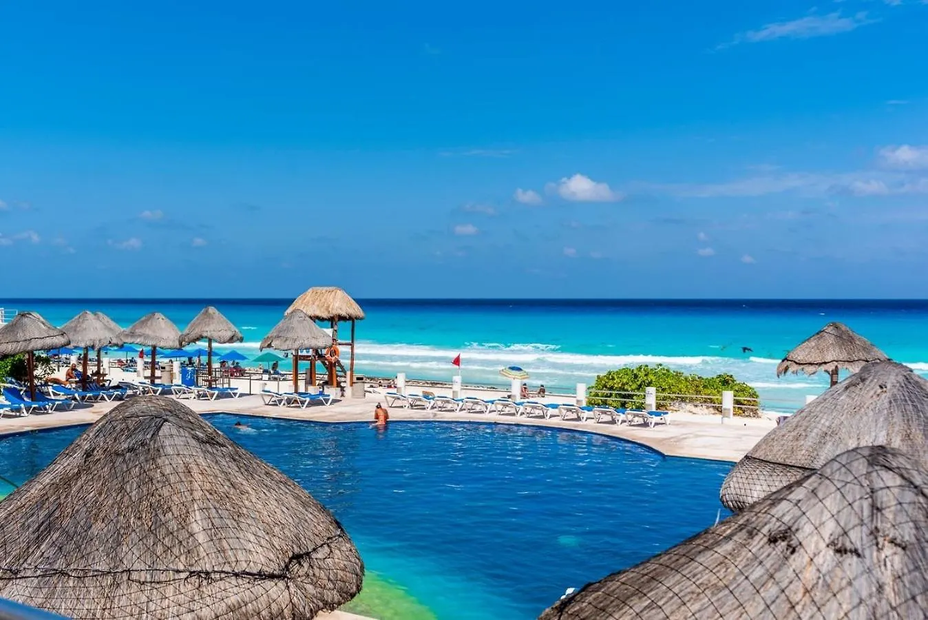 Apartment Penthouse, Stunning Views, 2 Bedrooms Cancun