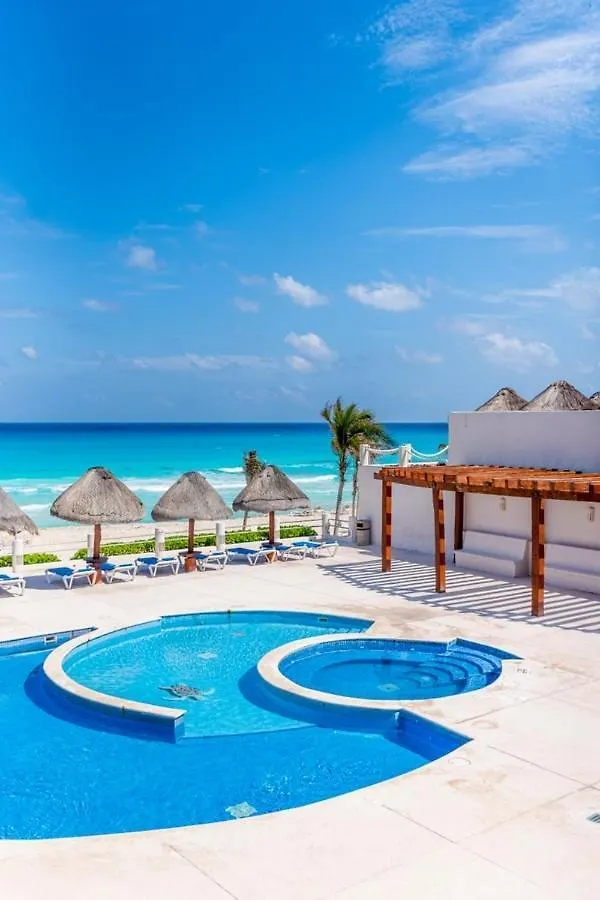 Penthouse, Stunning Views, 2 Bedrooms Cancun